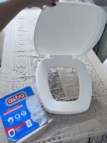 Assento de sanitário almofadado