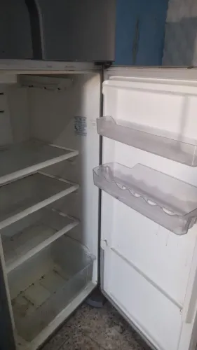 Cooktop, balcão(zerado da loja) e geladeira 