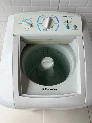 Máquina de Lavar Eletrolux 9 Kilos