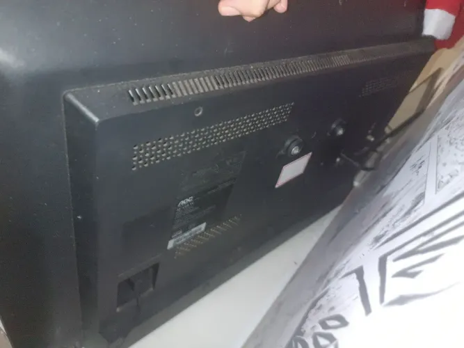Televisão AOC 32 (ler descrição)