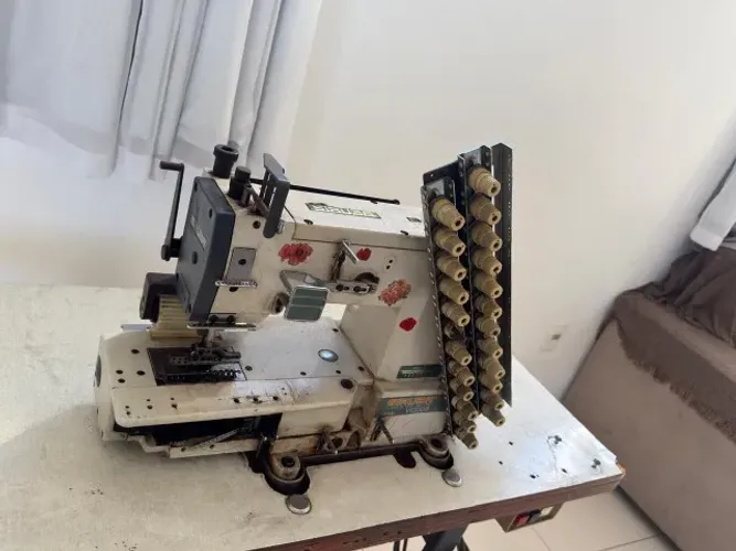 Máquina de Costura Elastiqueira com 12 Agulhas Industrial SIRUBA