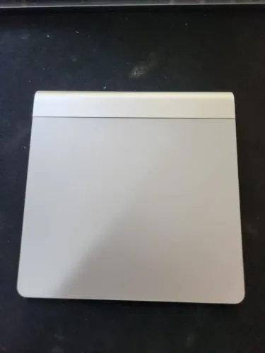 Magic Trackpad Apple - A1339 - Na caixa e funcionando perfeitamente.