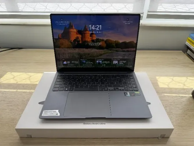 Notebook samsung galaxy book 3 ultra, 32gb ram, intel core i9, RTX 4070 8gb
