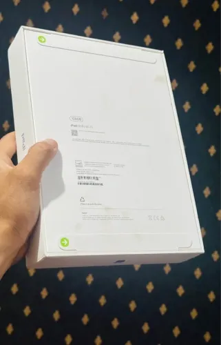 Ipad 11 128 gb silver lacrado com garantia apple de um ano somente venda