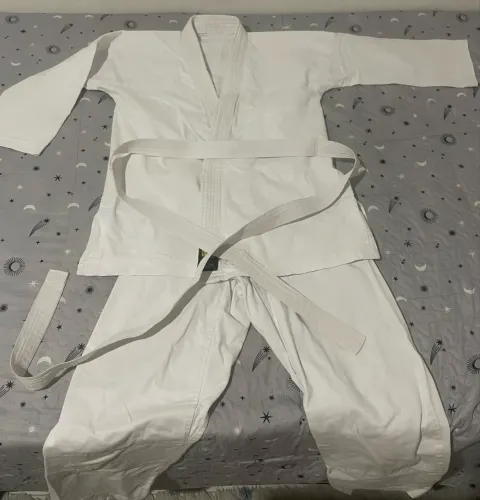 Kimono Ken Branco M4 - Pouco Usado