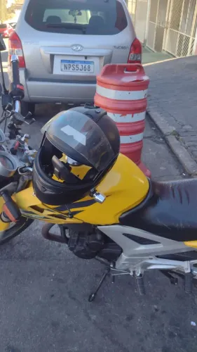 Venda se CBX Twister 250