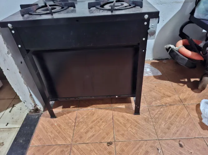 VENDO1 fogão novo 