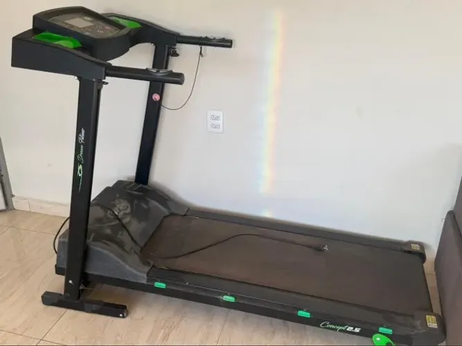 Esteira super conservada 