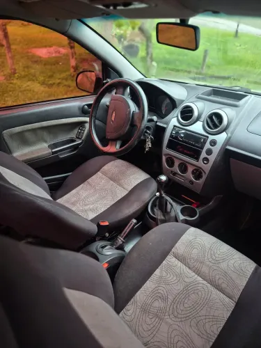 Ford Fiesta Sed. 1.6 8V Flex 4P 2008