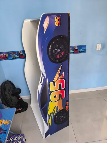 CAMA INFANTIL "CARROS" RELÂMPAGO MCQUEEN