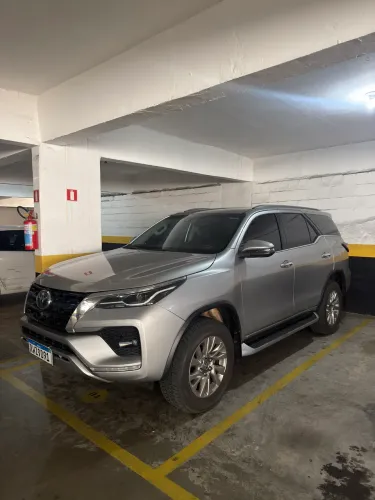 Toyota Hilux SW4 SRX 4X4 2.8 TDI 16V Dies. Aut. 2023