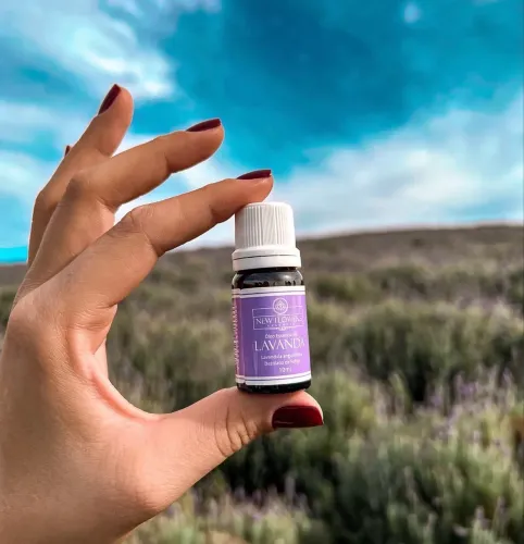 Óleo Essencial de Lavanda New Flowers Essences (10 ml)
