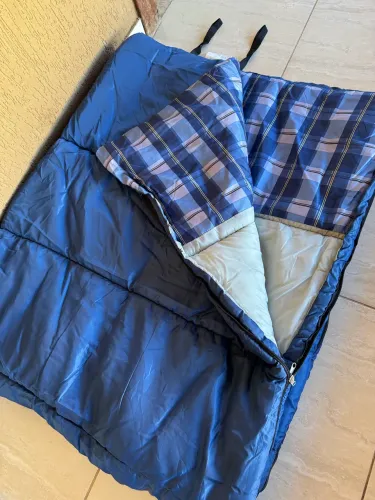 Vendo Barato! Saco de dormir , vira endredom