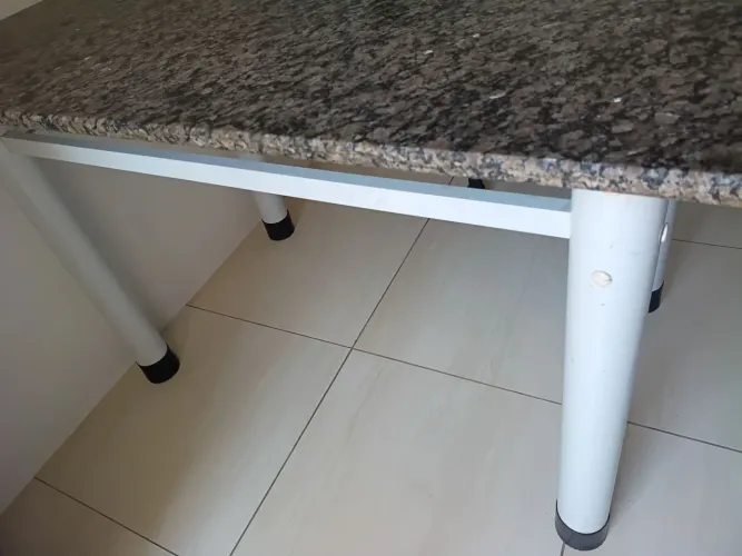 Mesa 1.20em perfeito estado