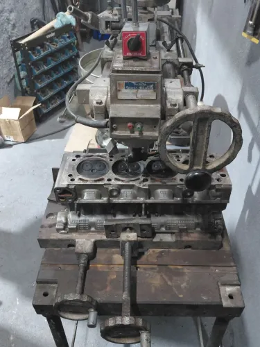 Fresa l makita