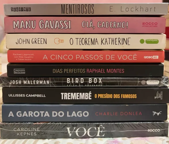 Livros Lacrados e Seminovos - Coleção com 35 exemplares