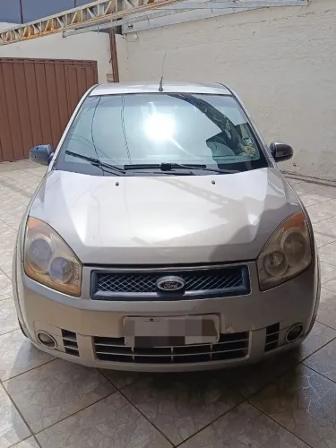 Ford Fiesta 1.0 8V Flex/class 1.0 8V Flex 5P 2010