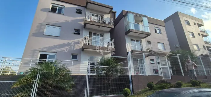 Apartamento com dois dormitórios - 1° de Maio, Farroupilha