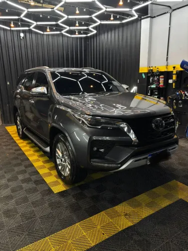 Toyota Hilux SW4 SRX 4X4 2.8 TDI 16V Dies. Aut. 2023
