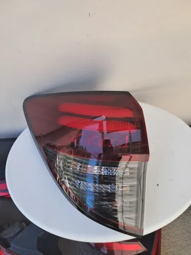 Lanterna traseira esquerda Honda HRV LED ORIGINAL