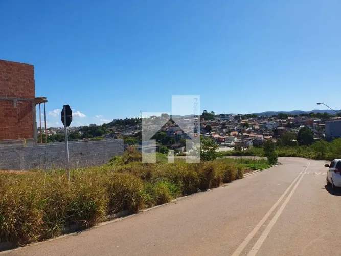 TERRENO COM 274M² À VENDA, NO LOTEAMENTO PARQUE PRETROPOLLIS EM VÁRZEA PAULISTA / SP
