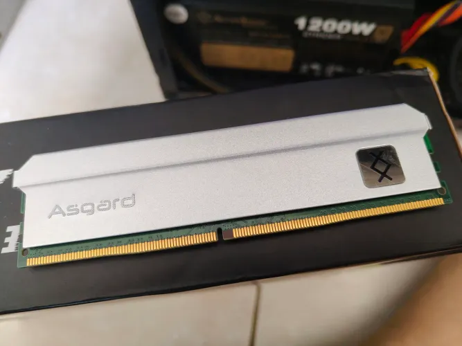 Memória DDR4 ASGARD