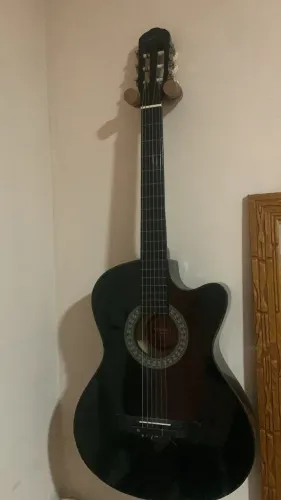 Violão Queens para aprendizagem
