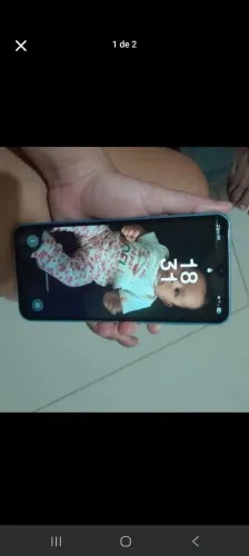  sansung a17  detalhe dele e a traseira que ta com marca de uso mais ele novo tem caixa