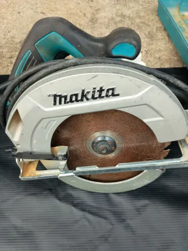 Serra circular Makita