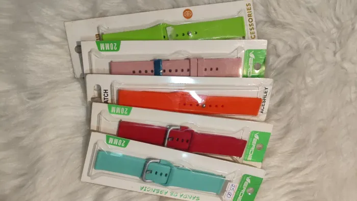 Kit 5 pulseiras relógio 20mm De 125,00 por 59,00