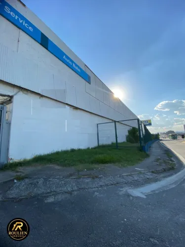Galpão Comercial de Alto Padrão na Prata, Nova Iguaçu-RJ: 5 salas, 4 banheiros, 5 vagas, 1