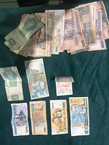 Vendo notas de cruzeiros para colessionadores tenho varias
