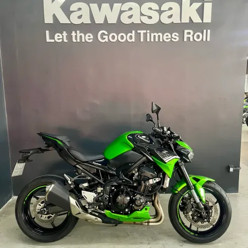 Kawasaki Z 900 2021
