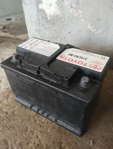 Bateria  65 Amperes boa