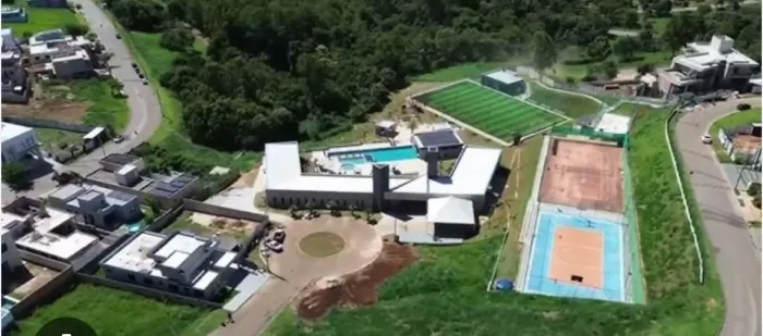 Lindo lote no Toscana