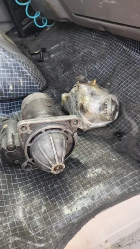 Vendo peças do motor MWM Sprint 4 cilindros 