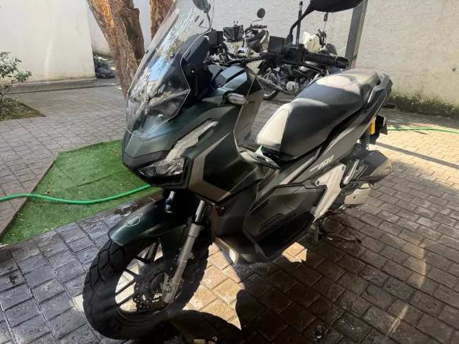 HONDA ADV 150