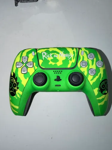 Controle Stelf PS5 Rick and Morty