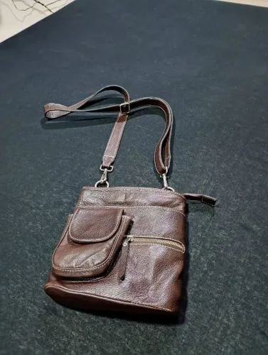 Couro bolsas