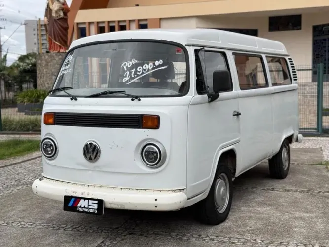 Volkswagen Kombi Furgão 2006