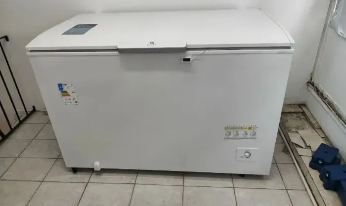 FREEZER ELETROLUX 400 LITROS SEMI NOVO 