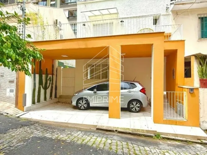 VENDO CASA DE VILA COM 3 QUARTOS EM PINHEIROS