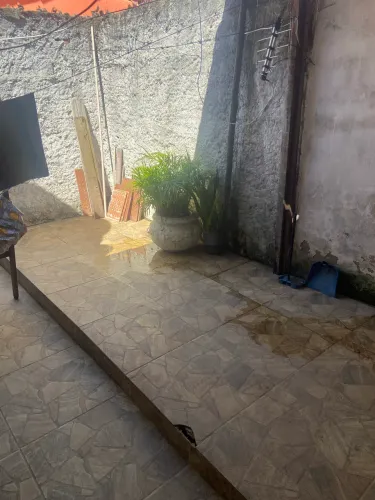 Vendo casa no centro de Pirambu