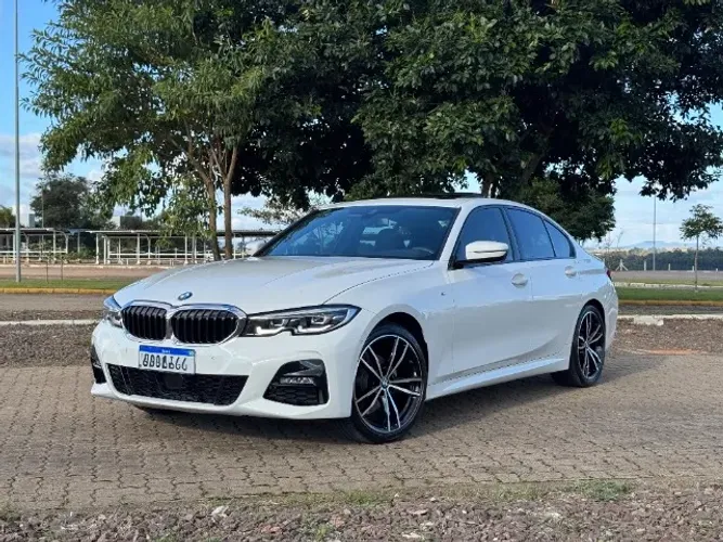 BMW 320I A 2.0 TB M Sport Activeflex 16V 4P 2021