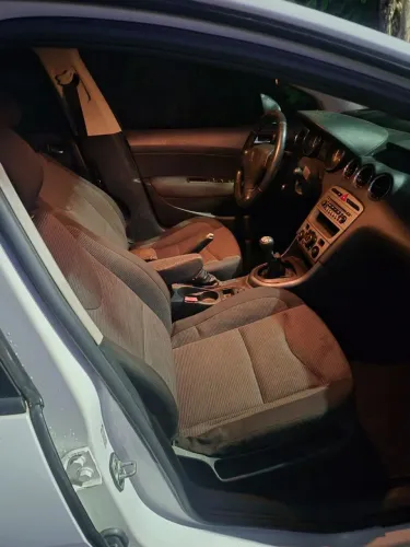 Peugeot 308 Allure 1.6 Flex 16V 5P Mec. 2013