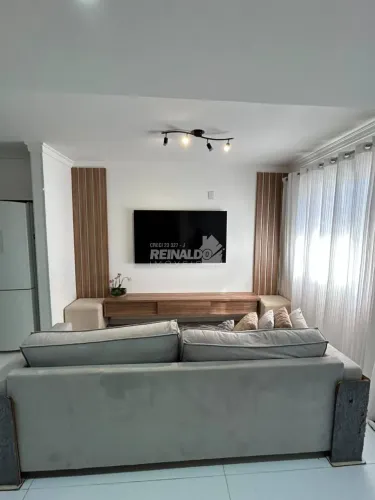 Casa com 2 dormitórios à venda, 81 m² por R$ 720.000 - Condomínio Pateo Santo Antonio - It