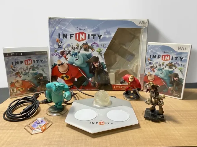 Disney Infinity 1.0 PS3/PS4/Wii/WiiU - Starter Pack Completo - Leia o anúncio*