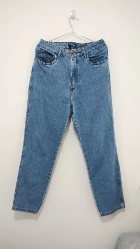 Calça Jeans Mom - Tmn.:38 - Lança Perfume