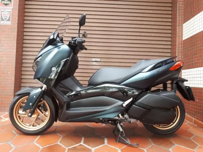 Yamaha X-MAX 250 ABS 2024.