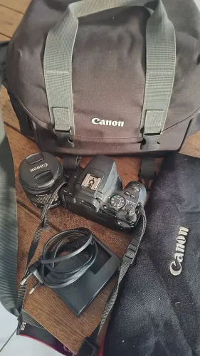 Canon Rebel SL2 + Lente 18-55mm + Bolsa + Protetor | Baixo Clics (49k)